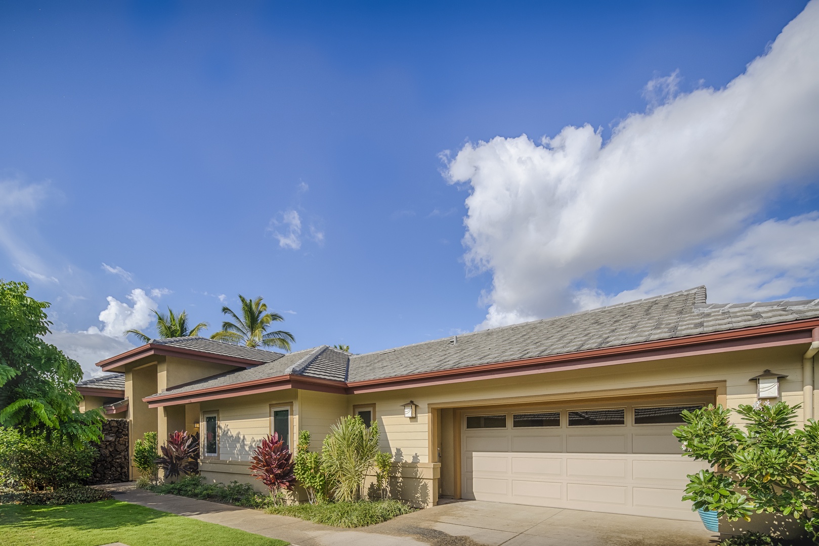 Kamuela Vacation Rentals, Villages at Mauna Lani Resort Unit # 728 - Comes with a 2 car garage