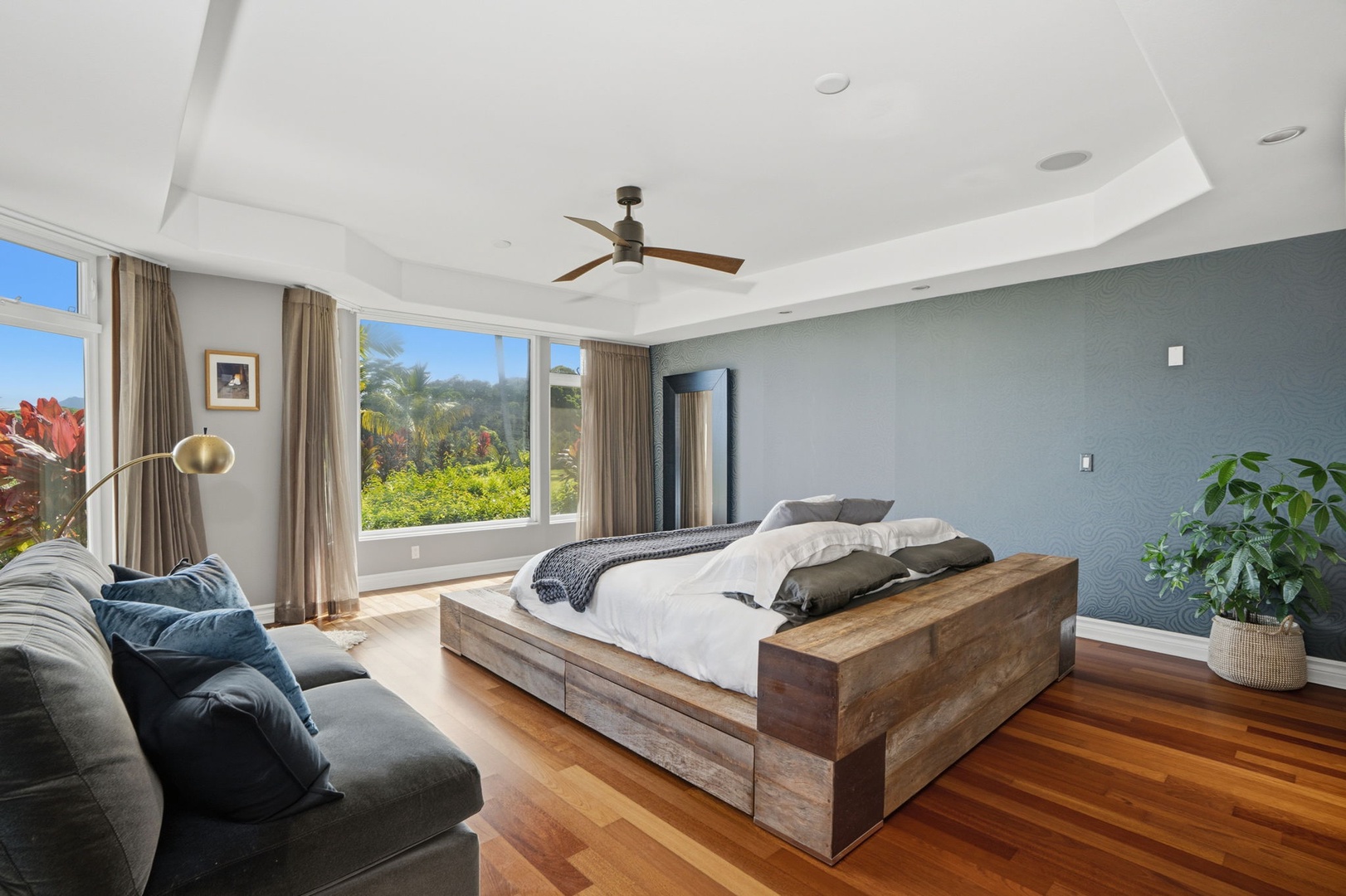 Princeville Vacation Rentals, Kaiulani #8 - Garden light on both sides of the king bed in the primary suite.