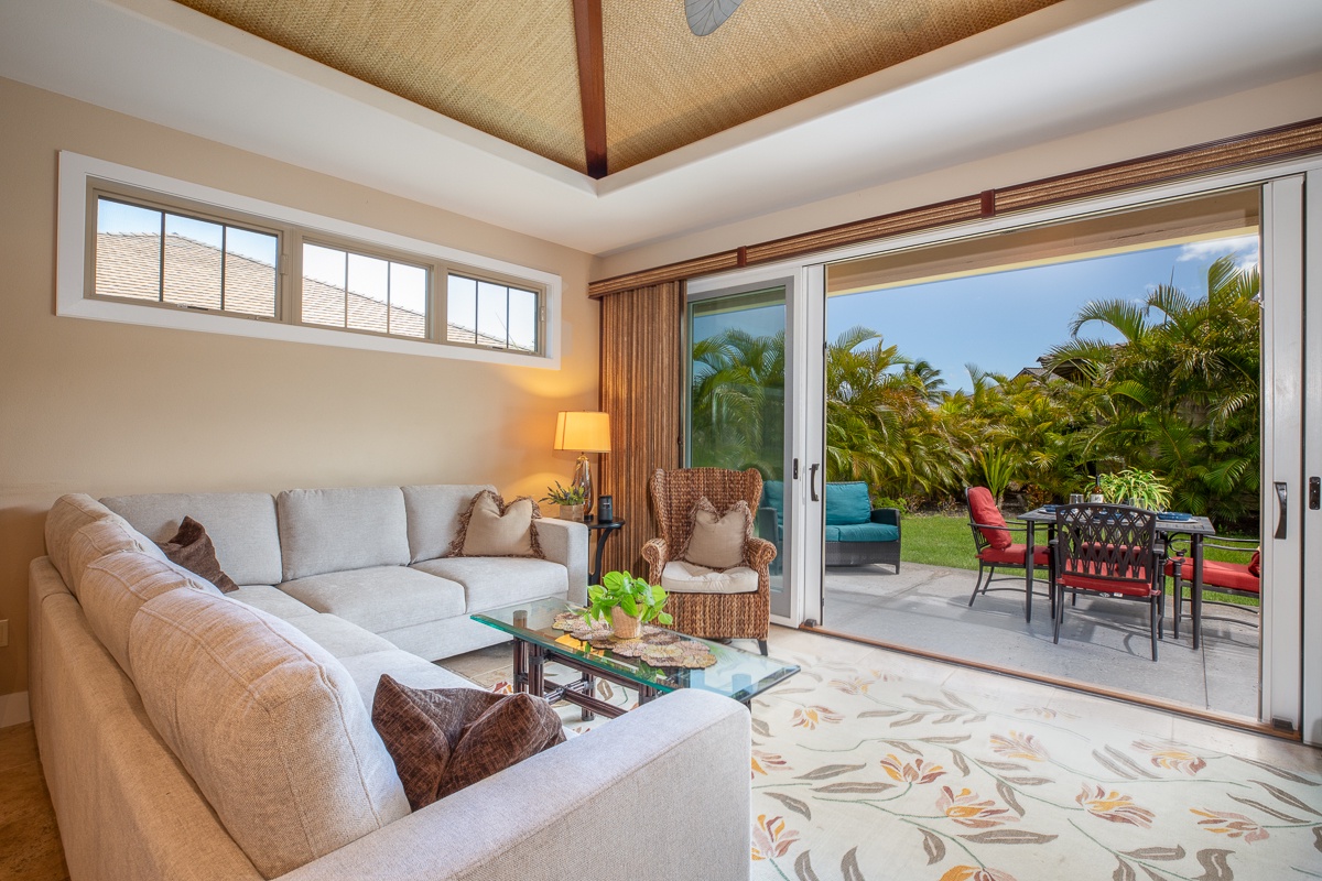 Kamuela Vacation Rentals, Mauna Lani KaMilo Home (424) - Experience a smooth transition from indoor living to the embracing outdoors.