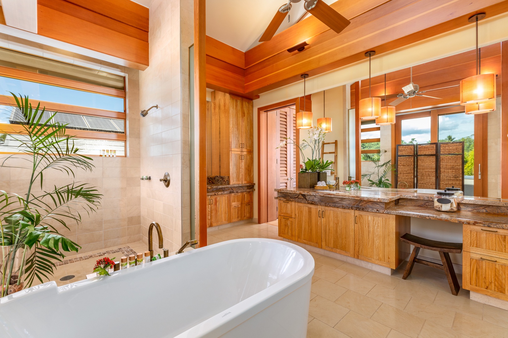 Kamuela Vacation Rentals, Mauna Kea Resort Bluffs 22 - The Beach House - A deep soaking tub beckons you to pause, unwind, and indulge in full-body relaxation.