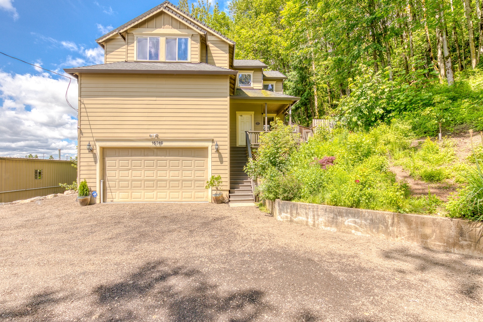 Clackamas Vacation Rentals, Duck Crossing - Exterior of your home away from home