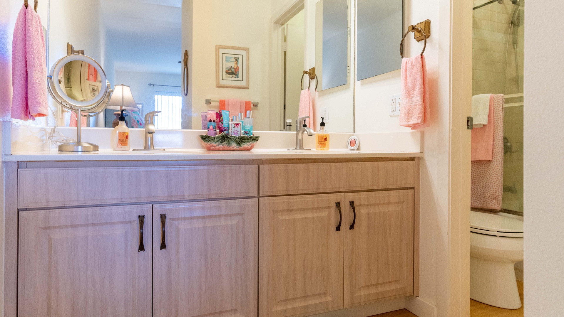Kapolei Vacation Rentals, Fairways at Ko Olina 4A - The primary guest bathroom features a double vanity and ample lighting.