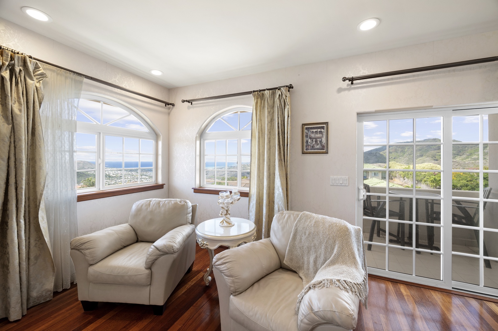 Honolulu Vacation Rentals, Lotus on a Hill* - Enjoy two comfortable side chairs and a writing desk in the Primary Bedroom with a gorgeous view