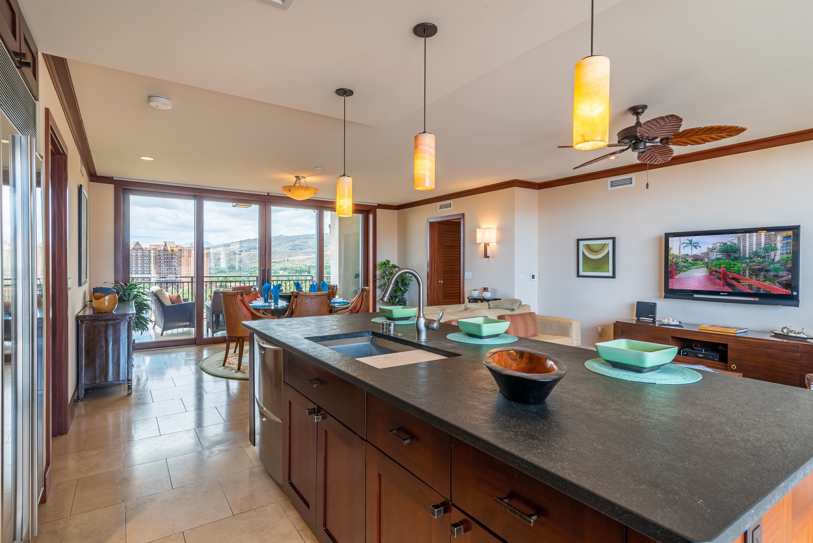 Kapolei Vacation Rentals, Ko Olina Beach Villas O1111 - An open kitchen that would please any chef.