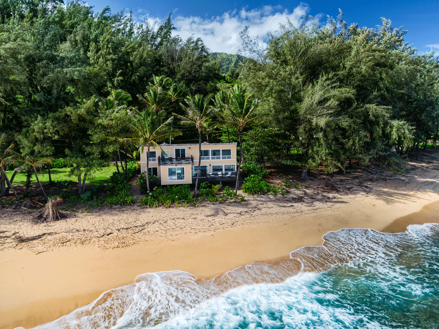 Hanalei Vacation Rentals, Haena Beach House TVNC#1258 - The golden-sand beach is all yours!