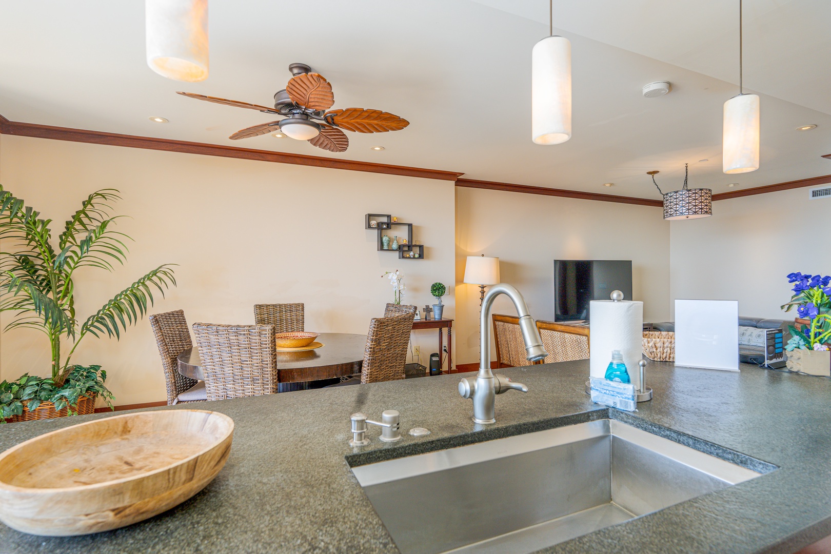 Kapolei Vacation Rentals, Ko Olina Beach Villas O904 - Converse with the chef and enjoy appetizers on the island.