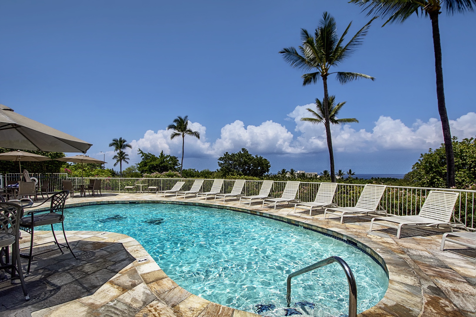Kailua Kona Vacation Rentals, Keauhou Akahi 302 - Complex pool