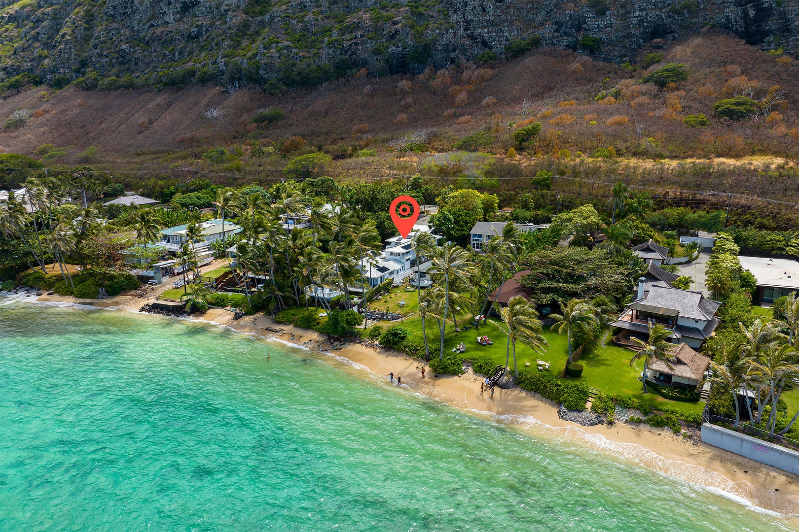 Waimanalo Vacation Rentals, Mana Kai at Waimanalo - Location of your home away from home, just a few steps from the beachline