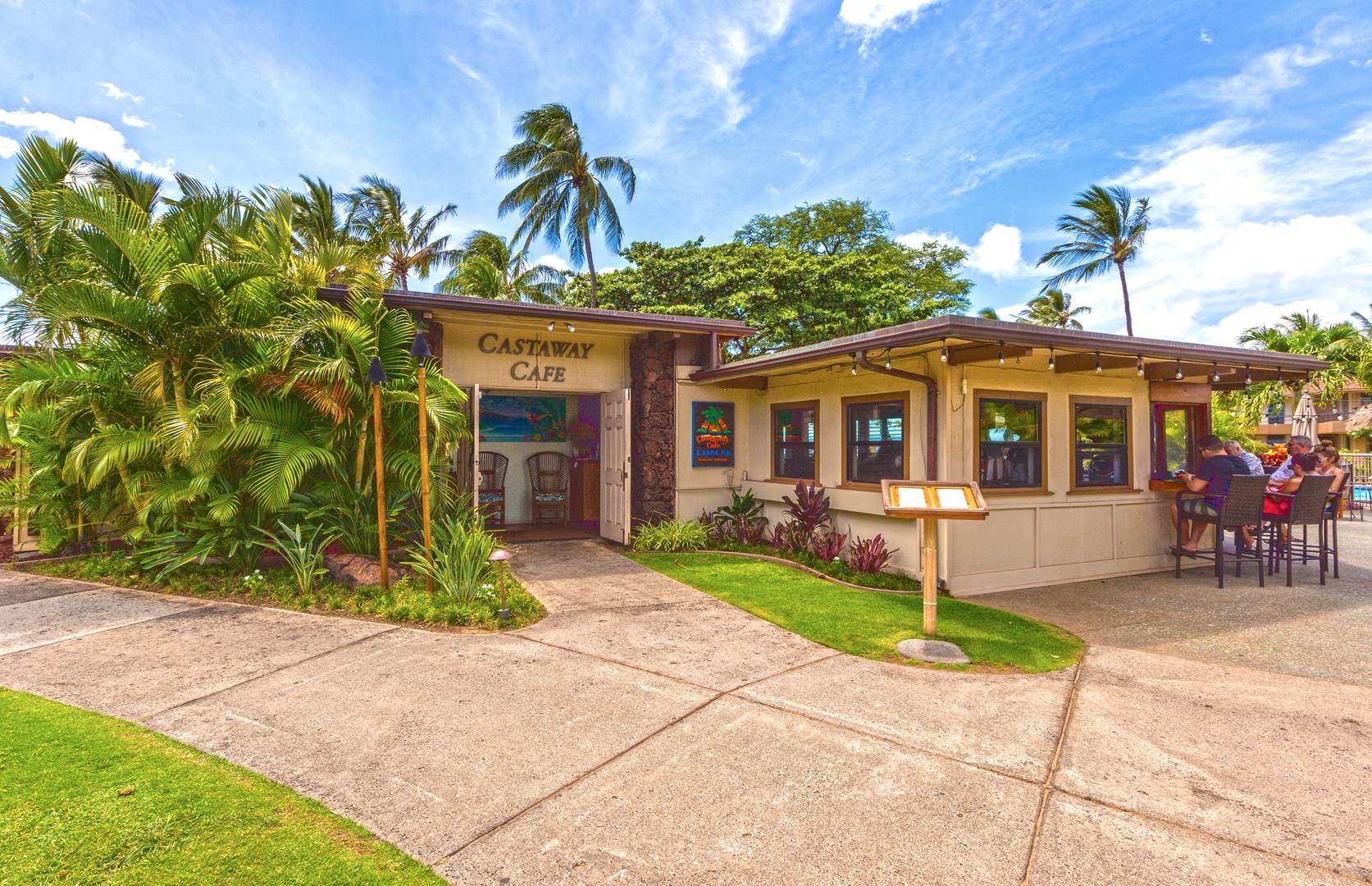 Lahaina Vacation Rentals, Maui Kaanapali Villas 292 - Dine at Castaway Café near Maui Kaanapali Villas 292—tropical flavors in a lush garden setting.