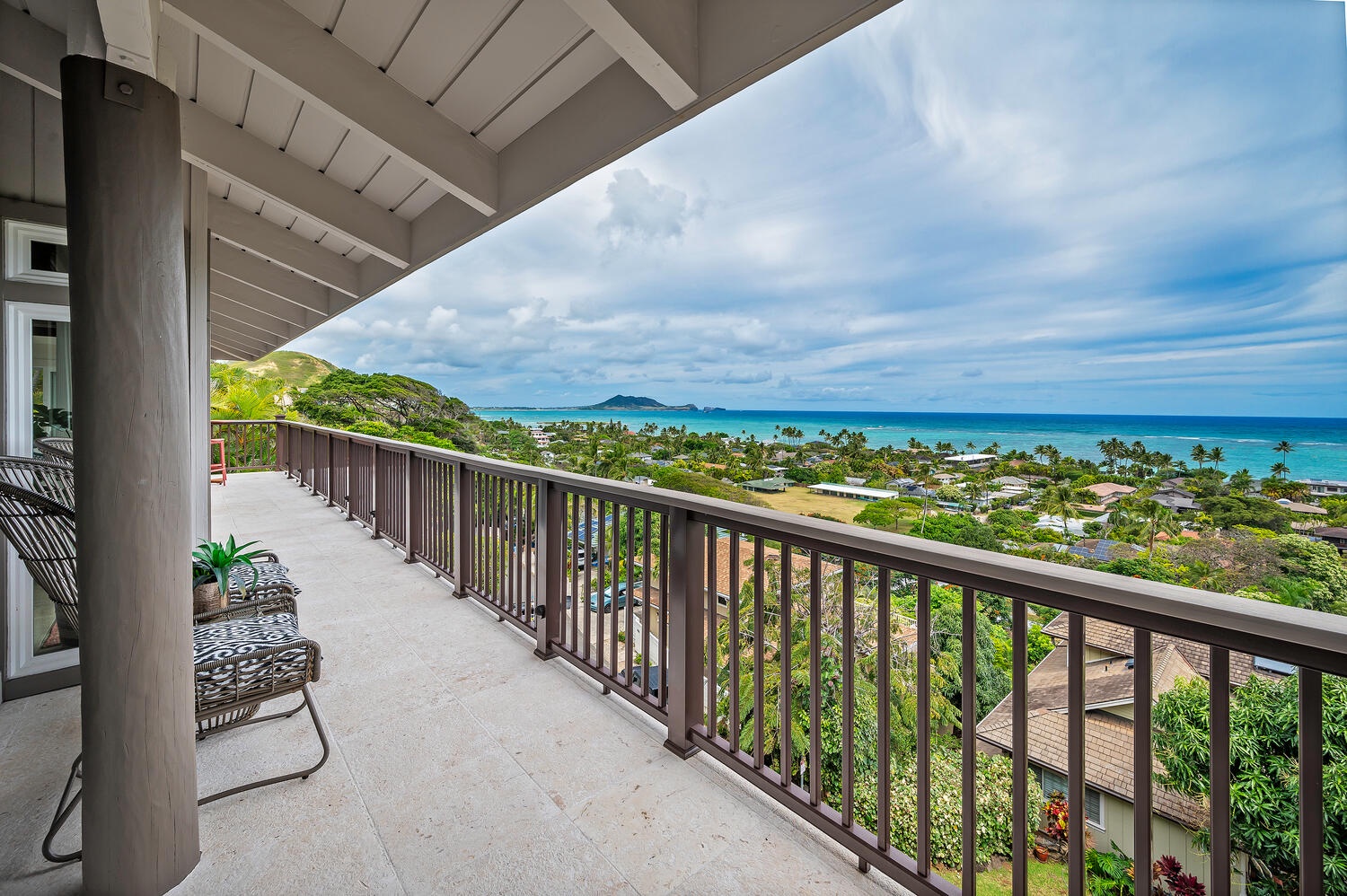 Kailua Vacation Rentals, Hale Lani - Panoramic views from the lanai