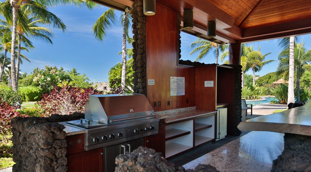 Kamuela Vacation Rentals, Mauna Lani KaMilo #407 - Community grill station.