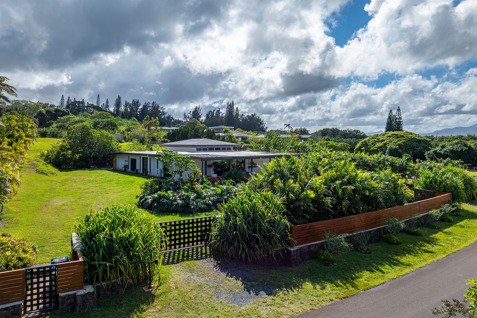 Haleiwa Vacation Rentals, Hale Mahina - Pull into a peaceful property with generous space and a quiet residential feel.