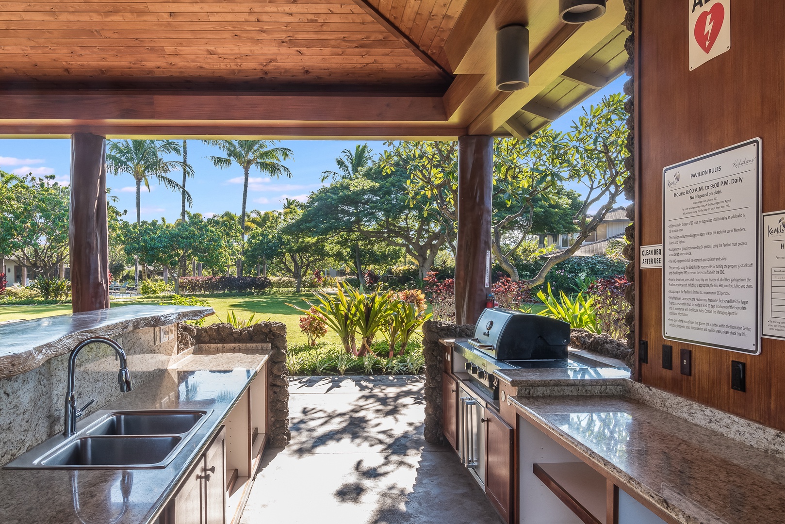 Kamuela Vacation Rentals, Kulalani 1701 at Mauna Lani - Fantastic Grilling Facilities in the Outdoor Kitchen Under the Pavillon