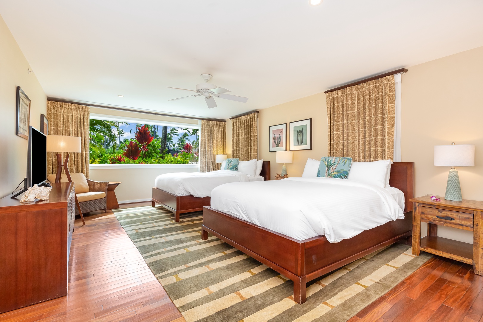 Kahuku Vacation Rentals, Turtle Bay Villas 101 - Extended Bedroom