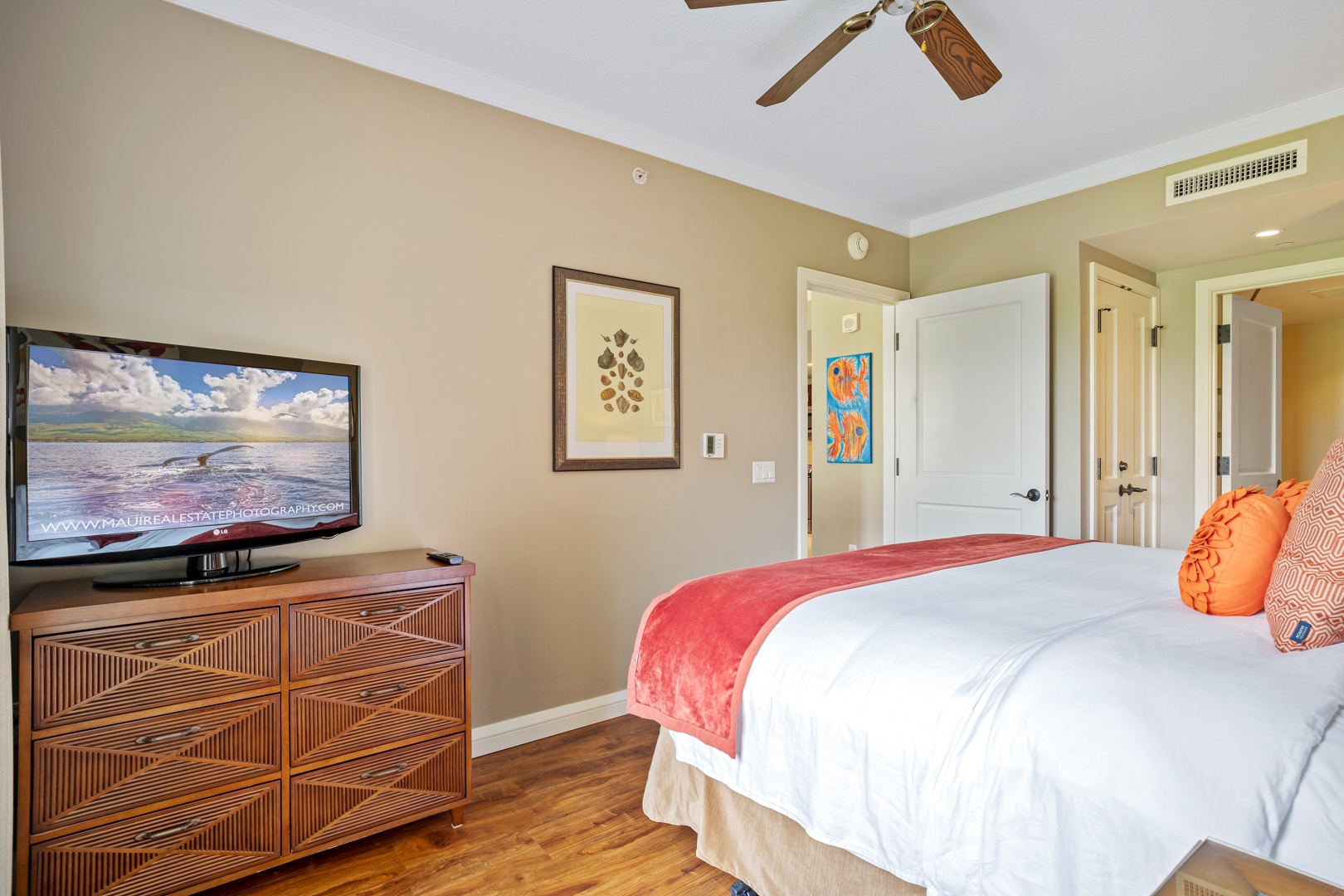 Lahaina Vacation Rentals, Honua Kai Konea 204 - Never miss an episode of your favorite show while relaxing in the guest bedroom.