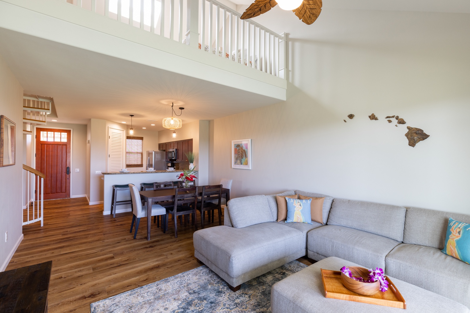Waikoloa Vacation Rentals, Fairway Villas at Waikoloa Beach Resort E34 - The great room is very spacious for the whole family to be together