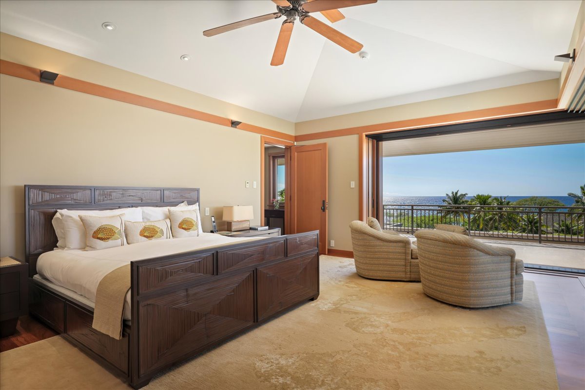Kamuela Vacation Rentals, 5BD Estate Home at Mauna Kea Resort - 1st Primary Bedroom (2nd flr) with Ocean View