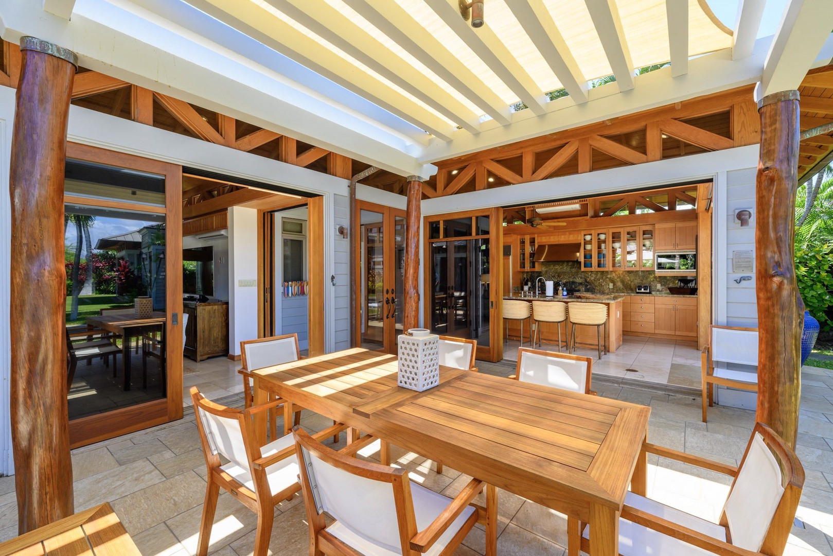 Kamuela Vacation Rentals, 3BD Na Hale 3 at Pauoa Beach Club at Mauna Lani Resort - Enjoy seamless indoor-outdoor living with covered lanais and floor-to-ceiling sliding doors.