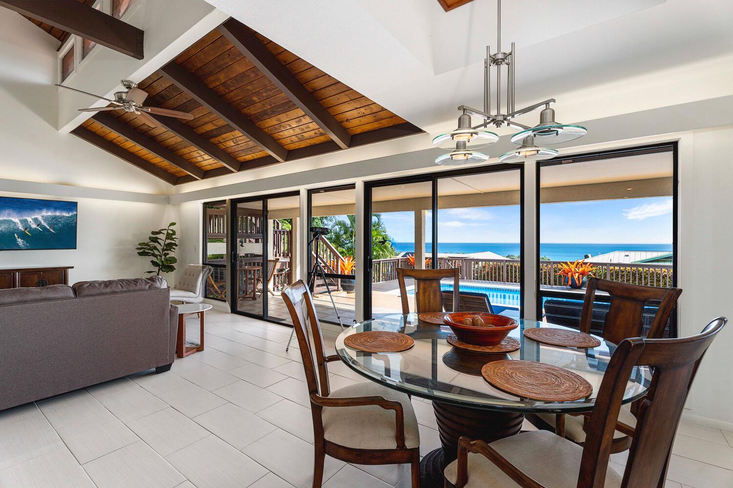 Kailua Kona Vacation Rentals, Kona Dreams - Savor your meals with outdoor views from the breakfast nook.