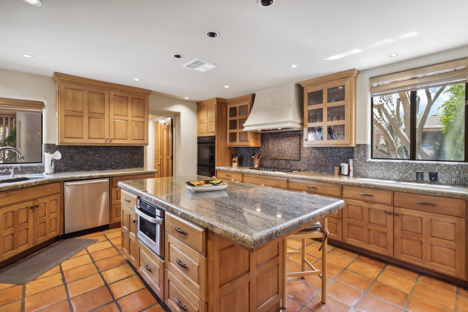 Scottsdale Vacation Rentals, Boulders Hideaway Villa - Kitchen island gives you enough space to prep and chat with friends