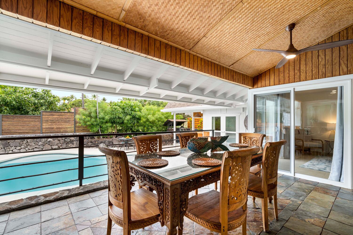 Kailua Kona Vacation Rentals, Manukai Hale - Savor poolside meals with al fresco dining on the lanai—perfect for tropical evenings.