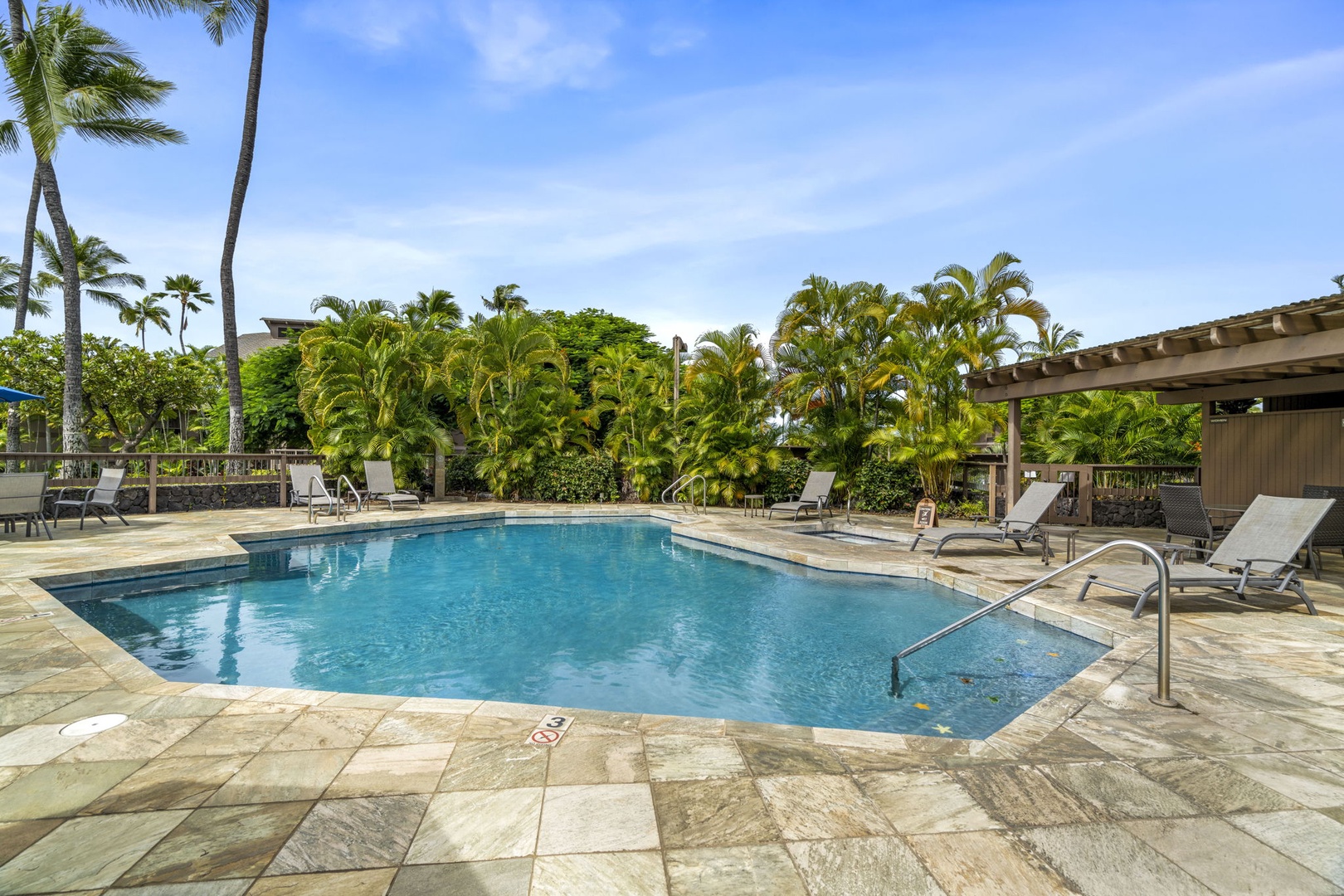 Kailua Kona Vacation Rentals, Kanaloa at Kona 1606 - Amazing pool ringed by palms and open sky.