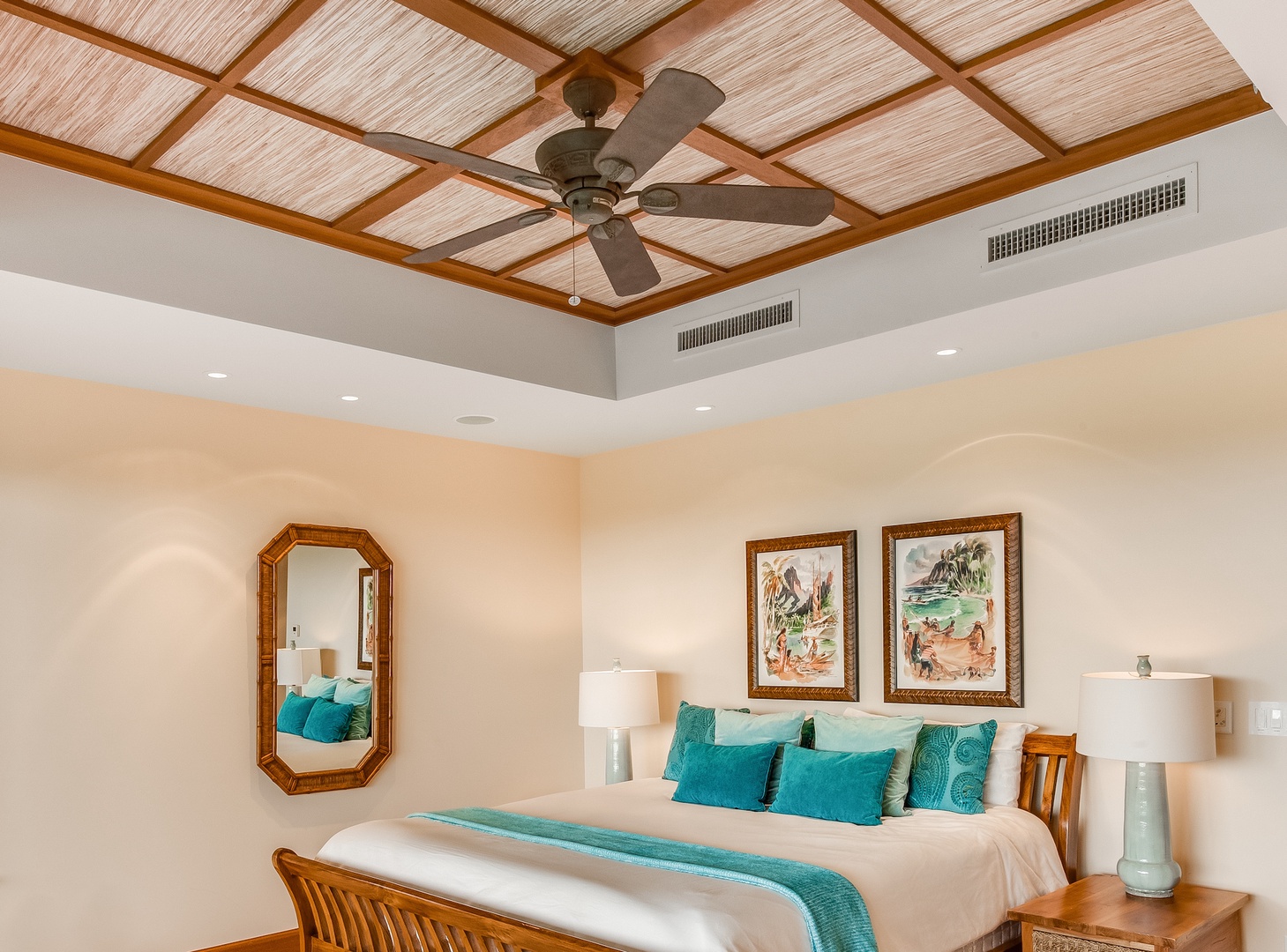 Kamuela Vacation Rentals, 3BD OneOcean (1C) at Mauna Lani Resort - Downstairs Primary w/King Bed, Vaulted Ceilings, Smart Flatscreen TV & Ensuite Bath