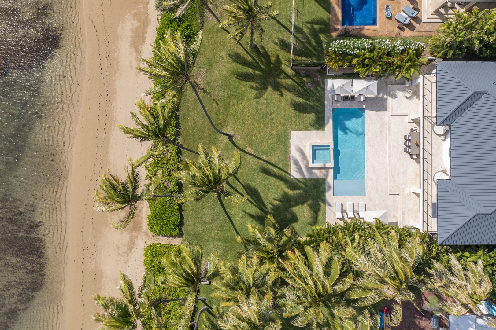 Honolulu Vacation Rentals, Niu Beach Estate - 