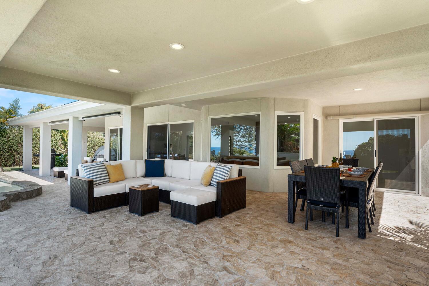 Kailua Kona Vacation Rentals, Ho'okipa Hale - A perfect spot for making memories—gather in comfort with views and fresh island air.