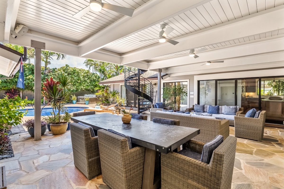 Kailua Vacation Rentals, Hale Ohana - Gather with friends and family for a meal at the outdoor dining space.