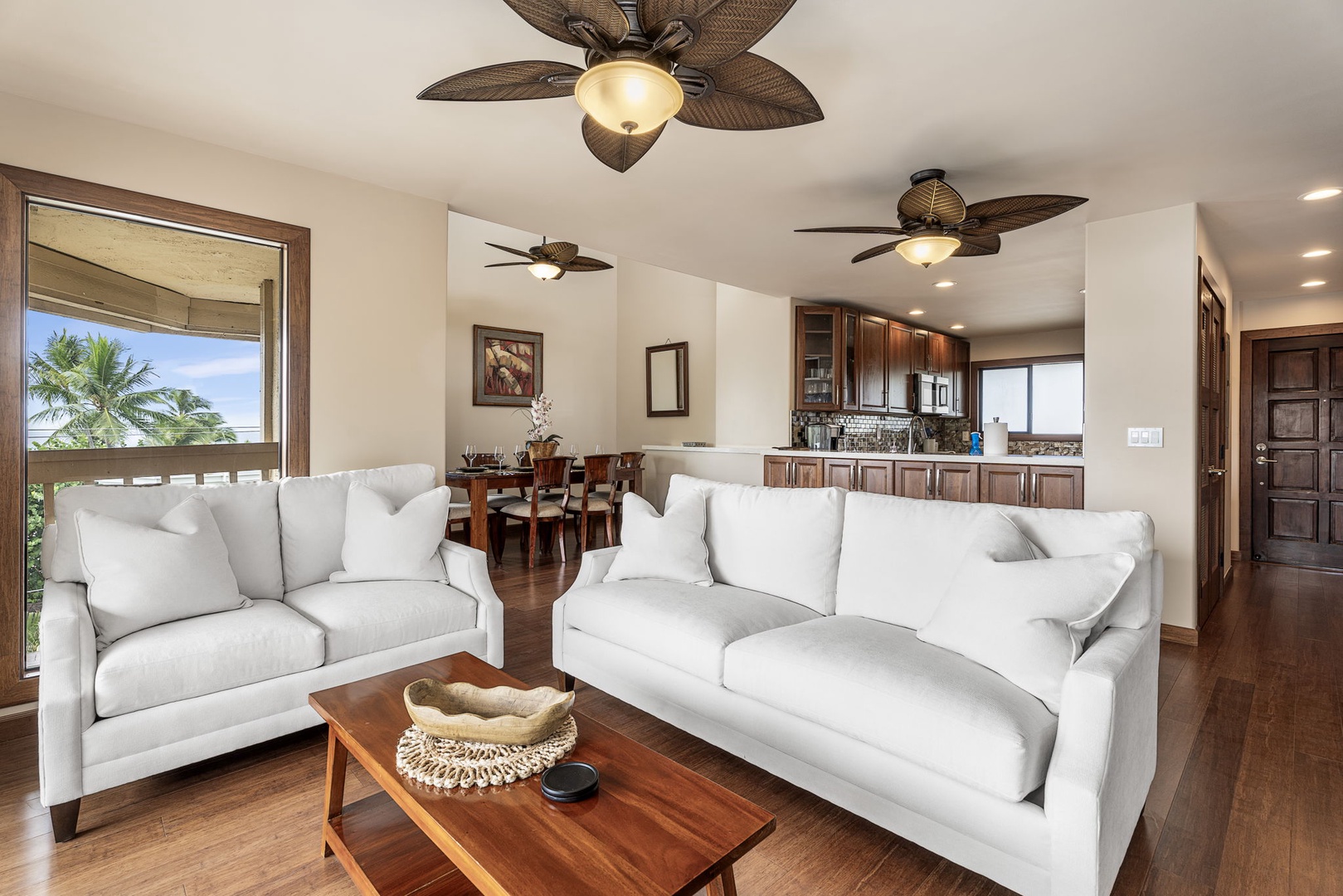 Kailua Kona Vacation Rentals, Royal Kahili 401A - Bright and airy living room and ceiling fans for added comfort.