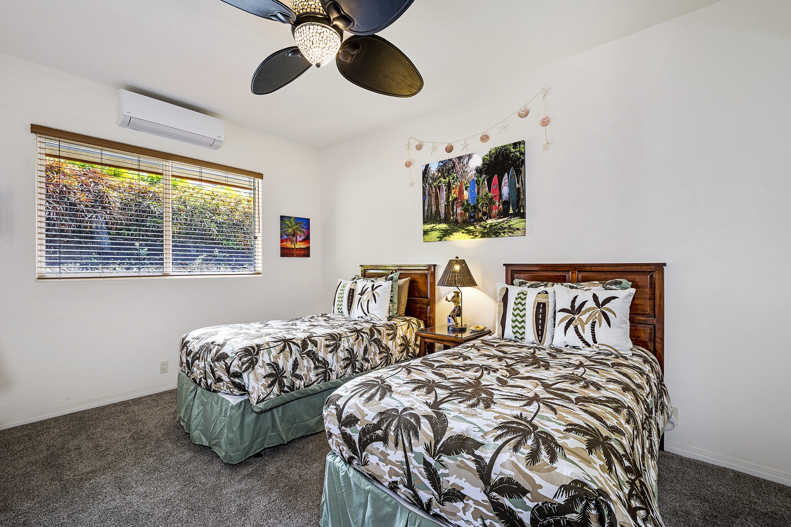 Kailua Kona Vacation Rentals, Maile Hale - Guest bedroom with 2 Twin beds