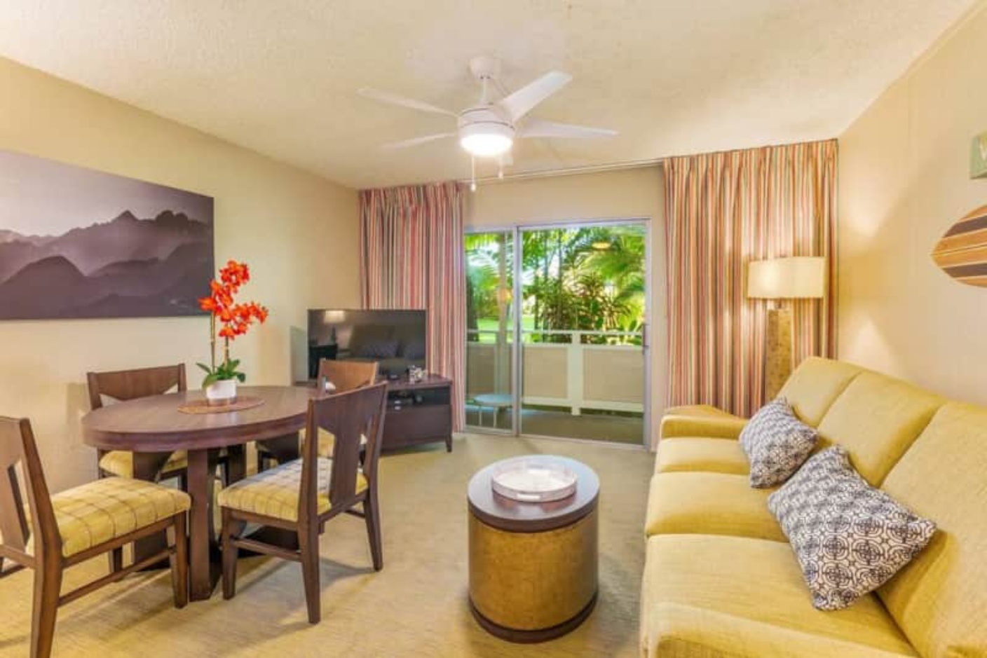 Kapaa Vacation Rentals, Kahaki Hale - The living space feature comfortable sofa and a dining area