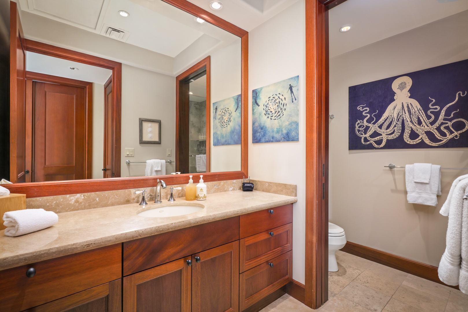 Kailua Kona Vacation Rentals, 3BD Ke Alaula Villa (210B) at Four Seasons Resort at Hualalai - Full bath off Guest Room #3.