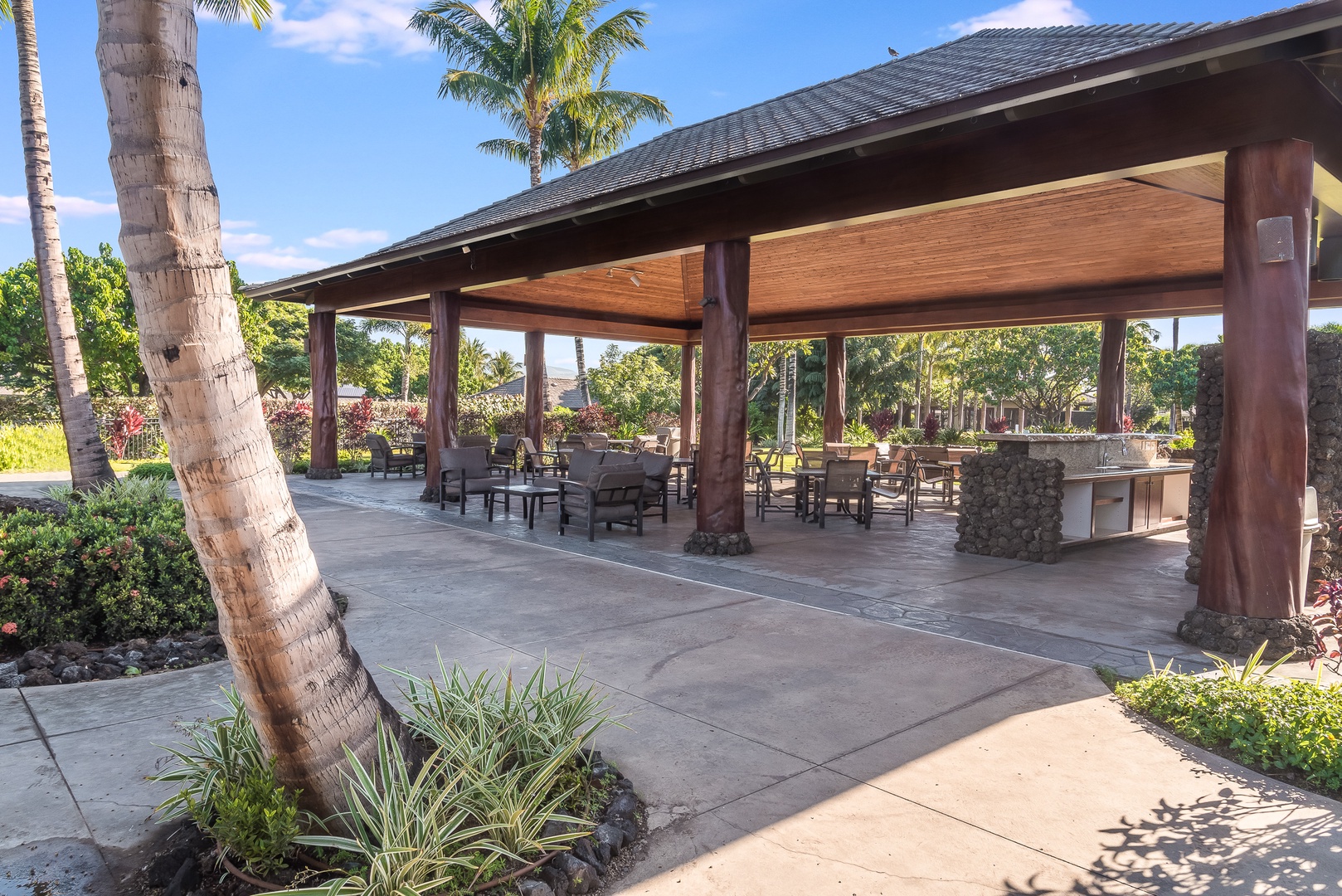 Kamuela Vacation Rentals, Kulalani at Mauna Lani 804 - Kulalani's Covered Pavillon