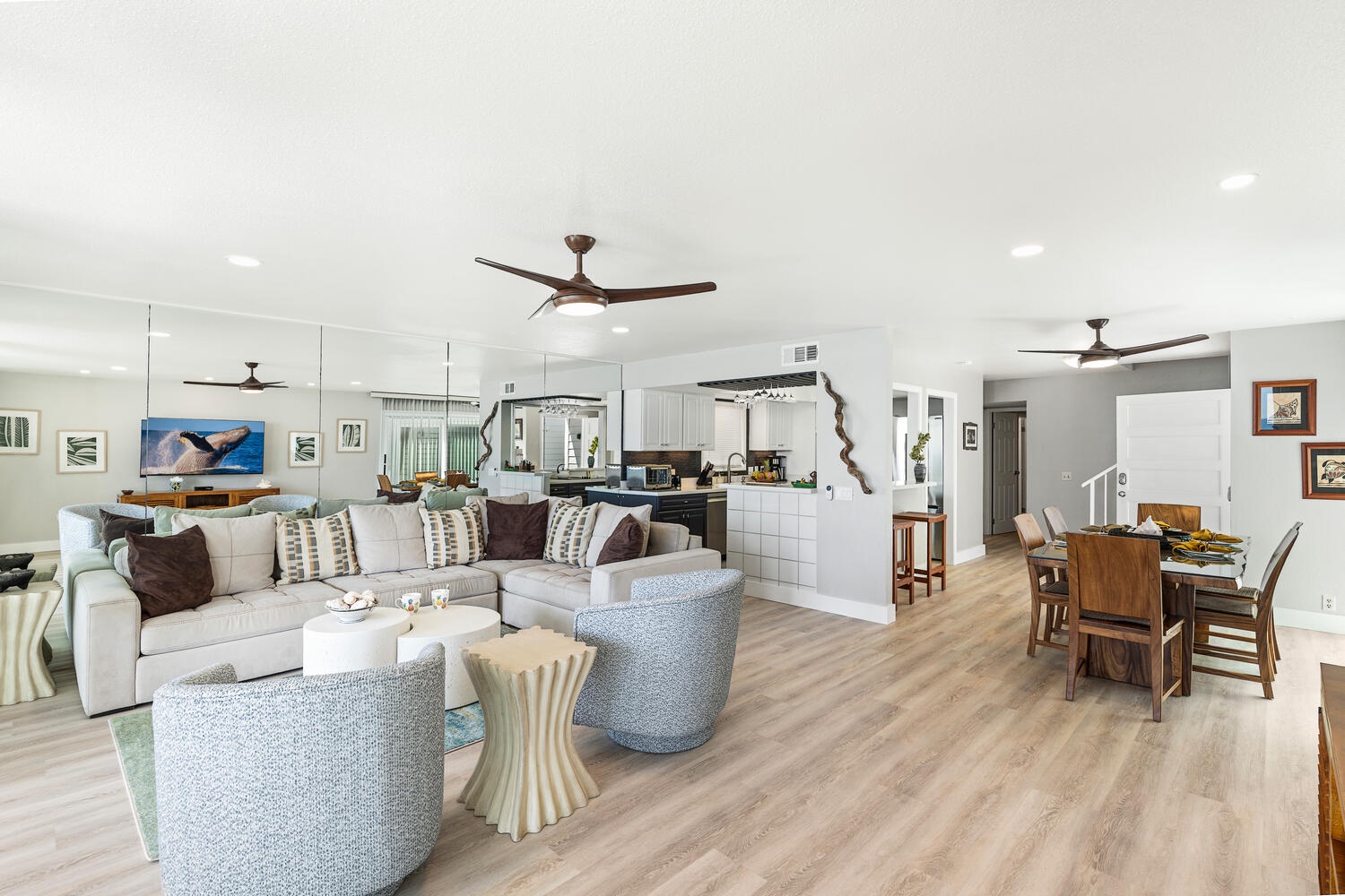 Kailua Kona Vacation Rentals, Hale Kai O'Kona #7 - Spacious open-concept living room with direct flow into dining and kitchen spaces.