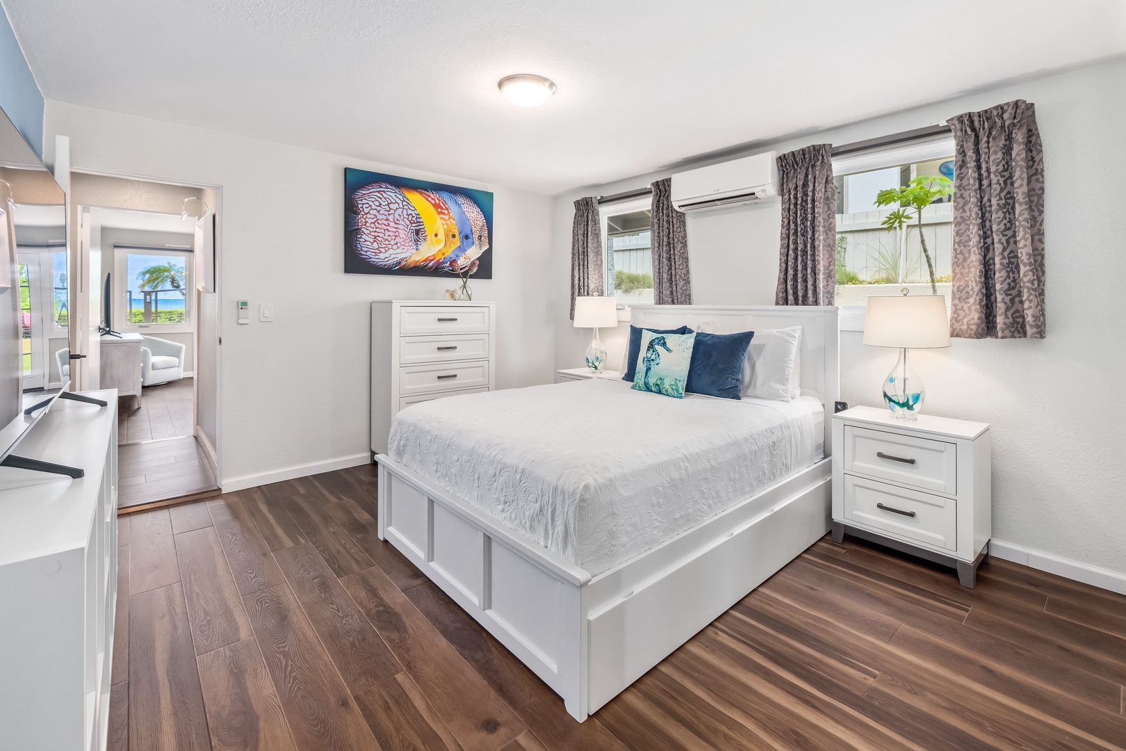 Honolulu Vacation Rentals, Nanea Kai Villa - Comfortable suite with two queen-sized beds, modern furnishings and plenty of natural light.