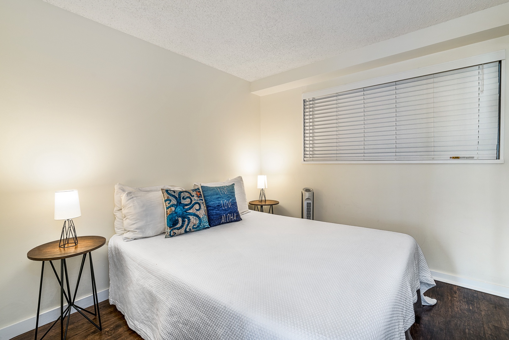 Kailua Kona Vacation Rentals, Kona Plaza 201 - Guest bathroom equipped with Queen bed and Central A/C