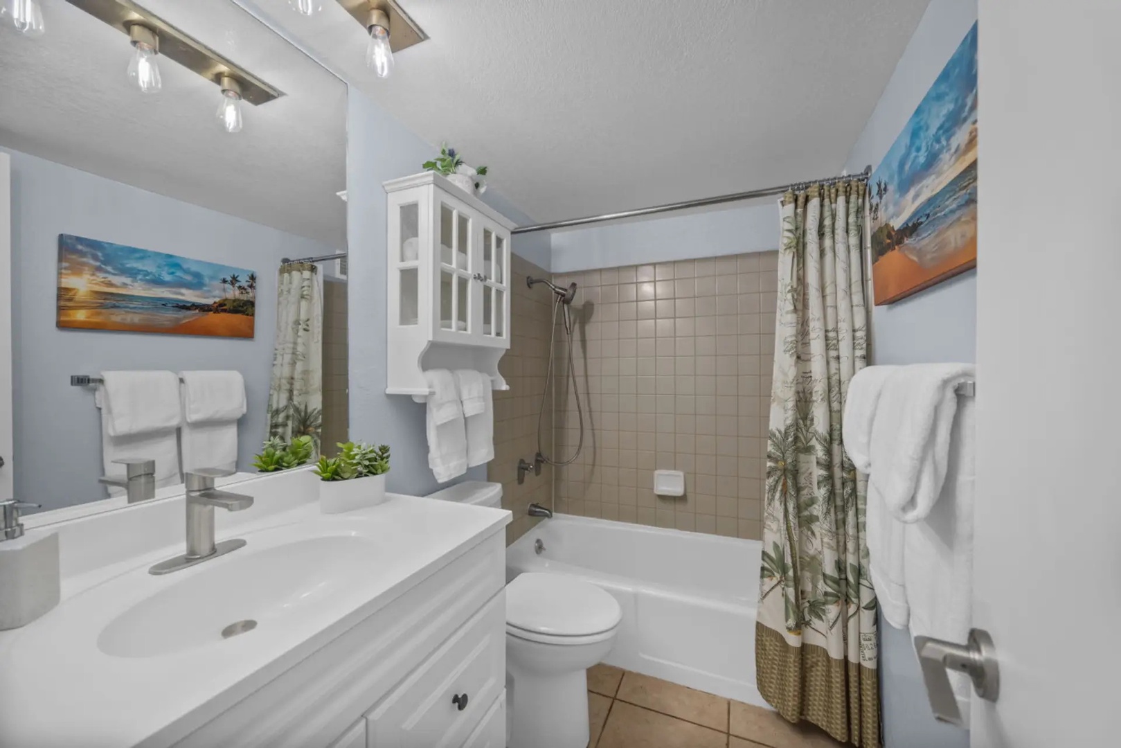 Kihei Vacation Rentals, Maui Vista 2420 - Draw a bath after a long beach day, with fresh towels stacked within reach.