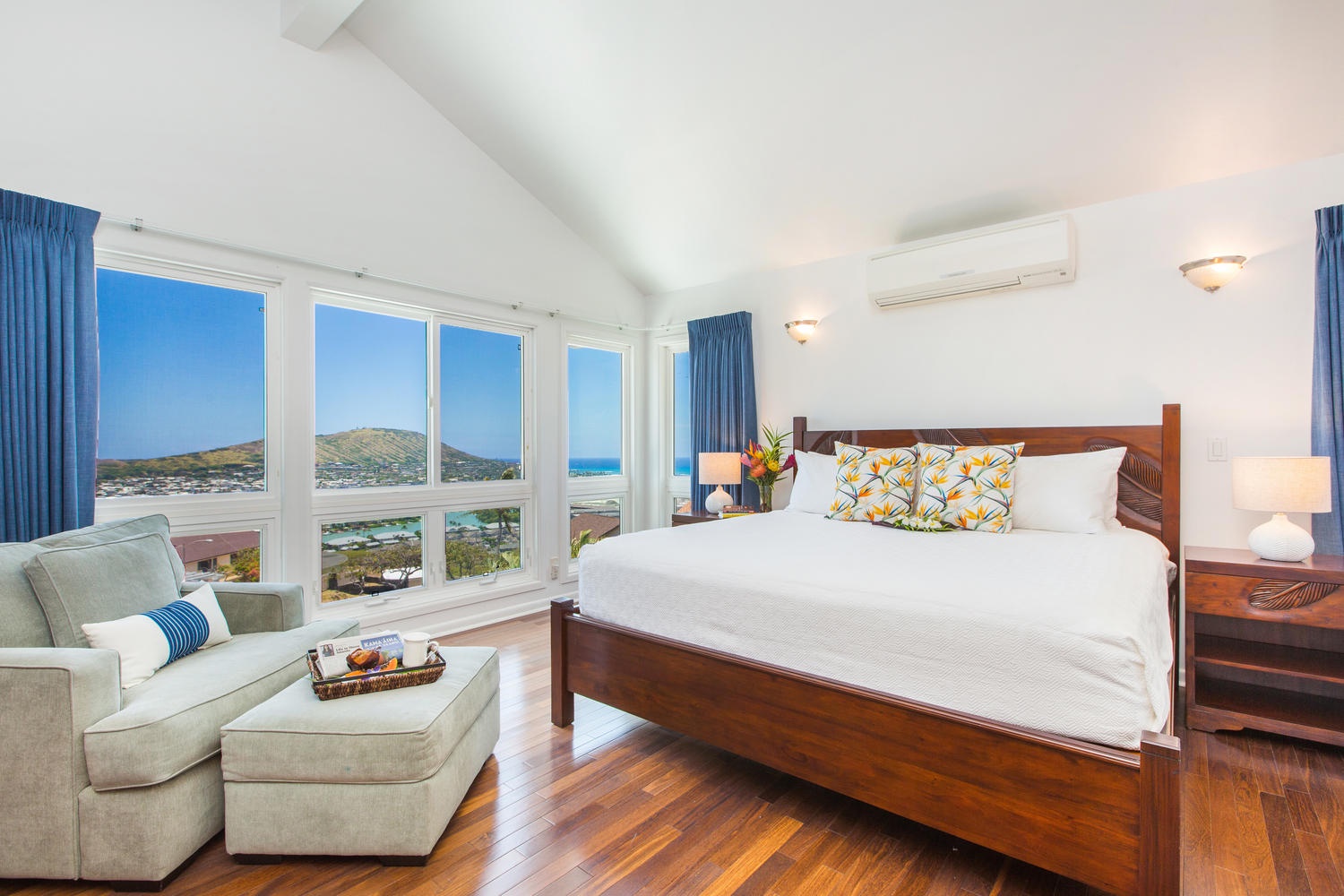 Honolulu Vacation Rentals, Makani Lani - Upstairs primary bedroom, overlooking Koko Crater, the Pacific and the marina.