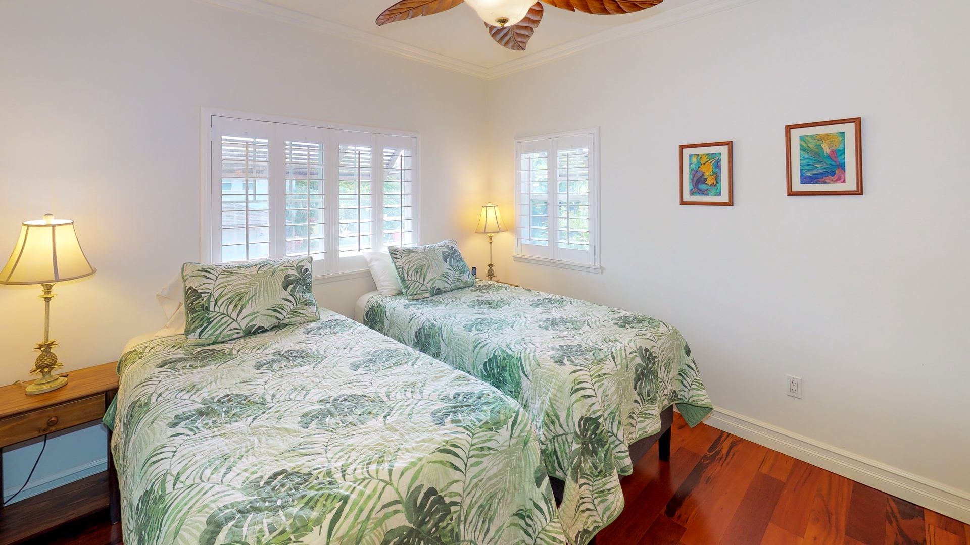 Kapolei Vacation Rentals, Coconut Plantation 1200-4 - Plenty of natural lighting in the guest bedroom.
