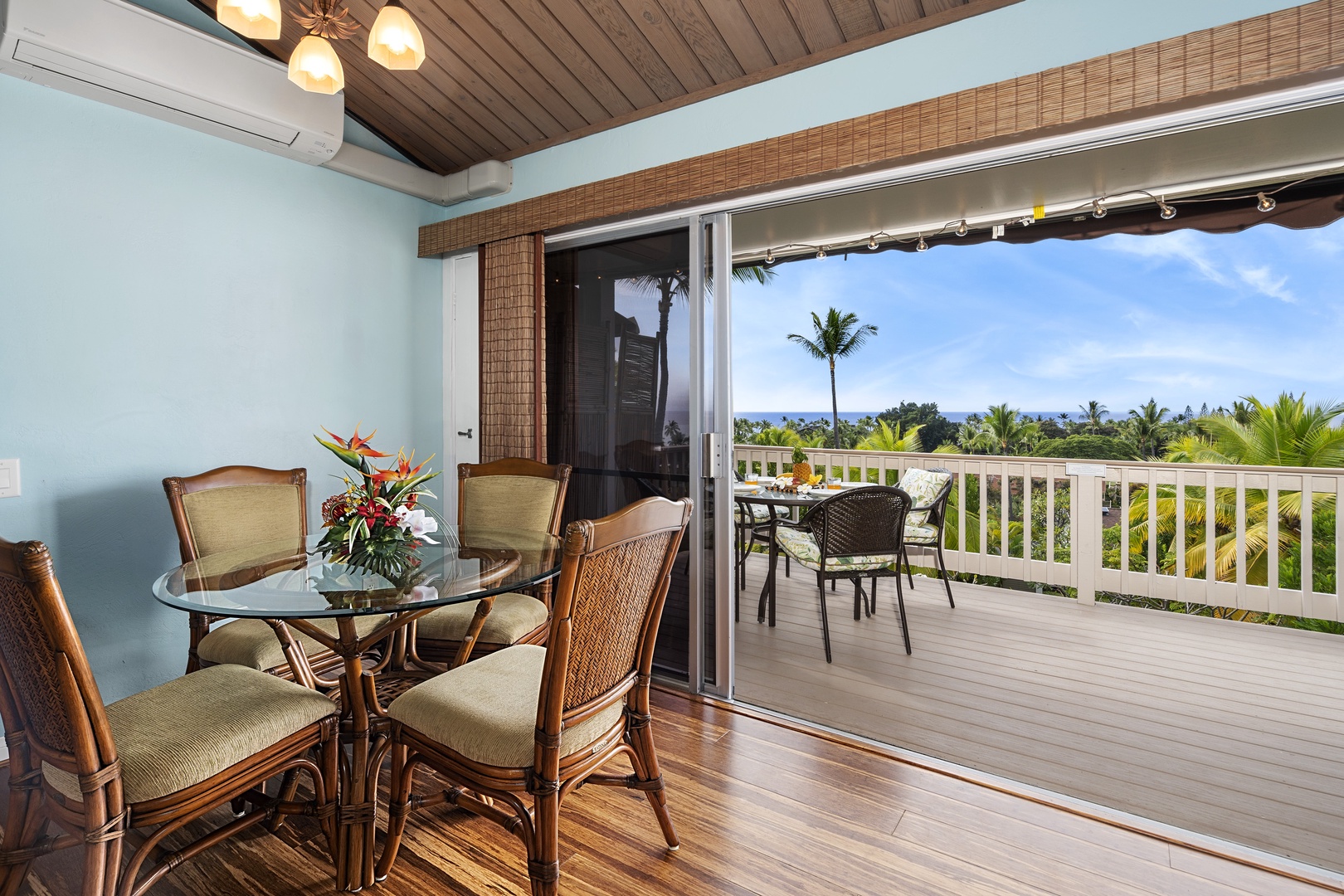 Kailua-Kona Vacation Rentals, Keauhou Resort 116 - Indoor dining for 4