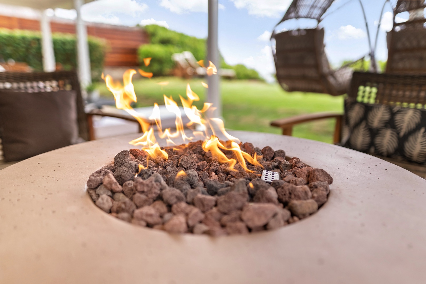 Haleiwa Vacation Rentals, Hale Nalu - Outdoor fire pit