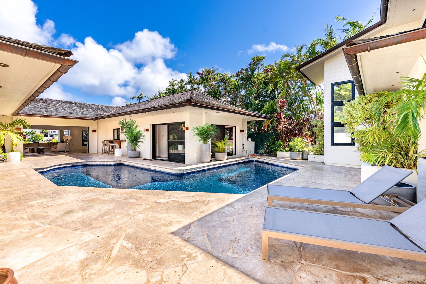 Honolulu Lagoonfront Villa