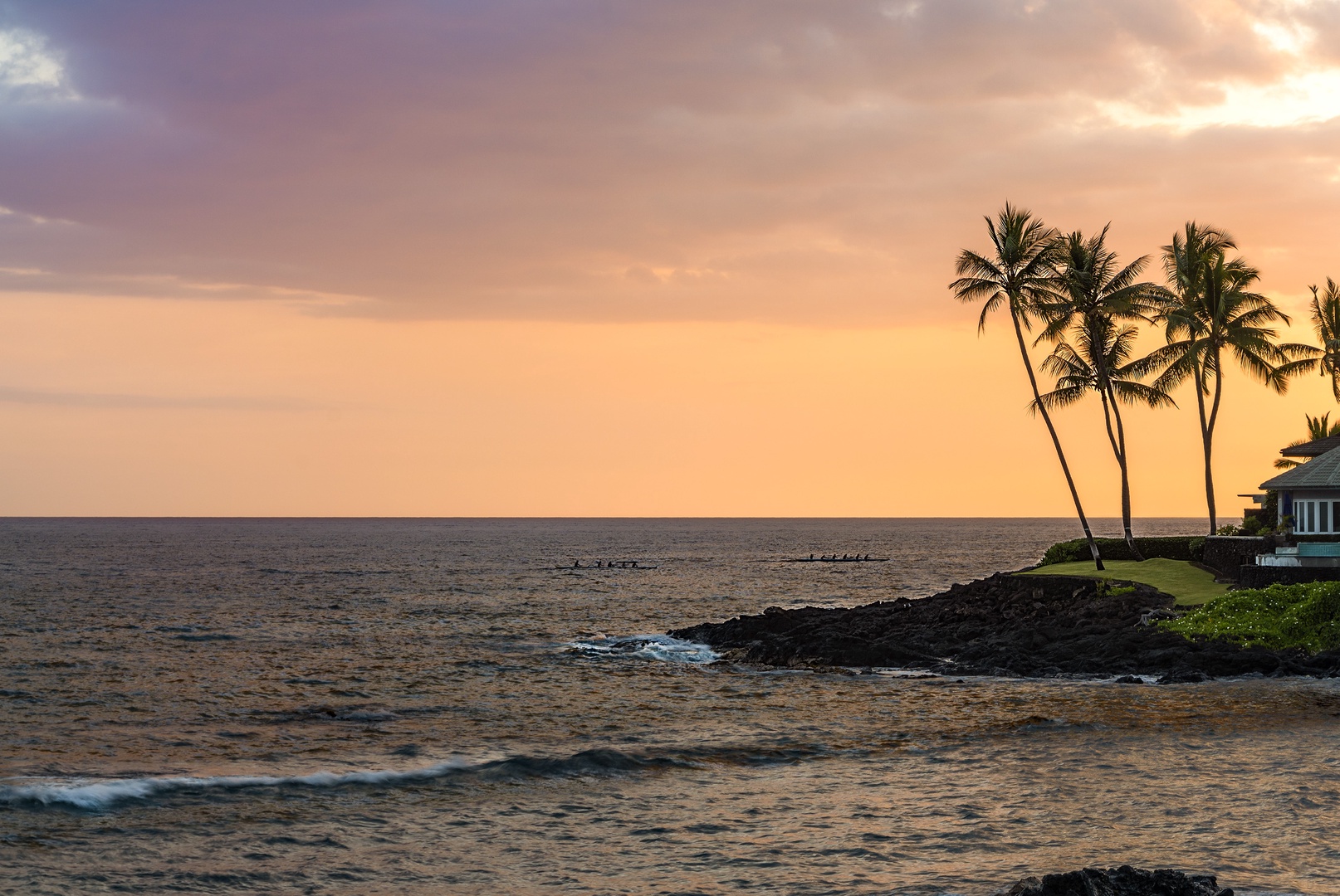 Kailua Kona Vacation Rentals, Hale Pua - Watch boats, surfs, and wildlife right from your back yard!