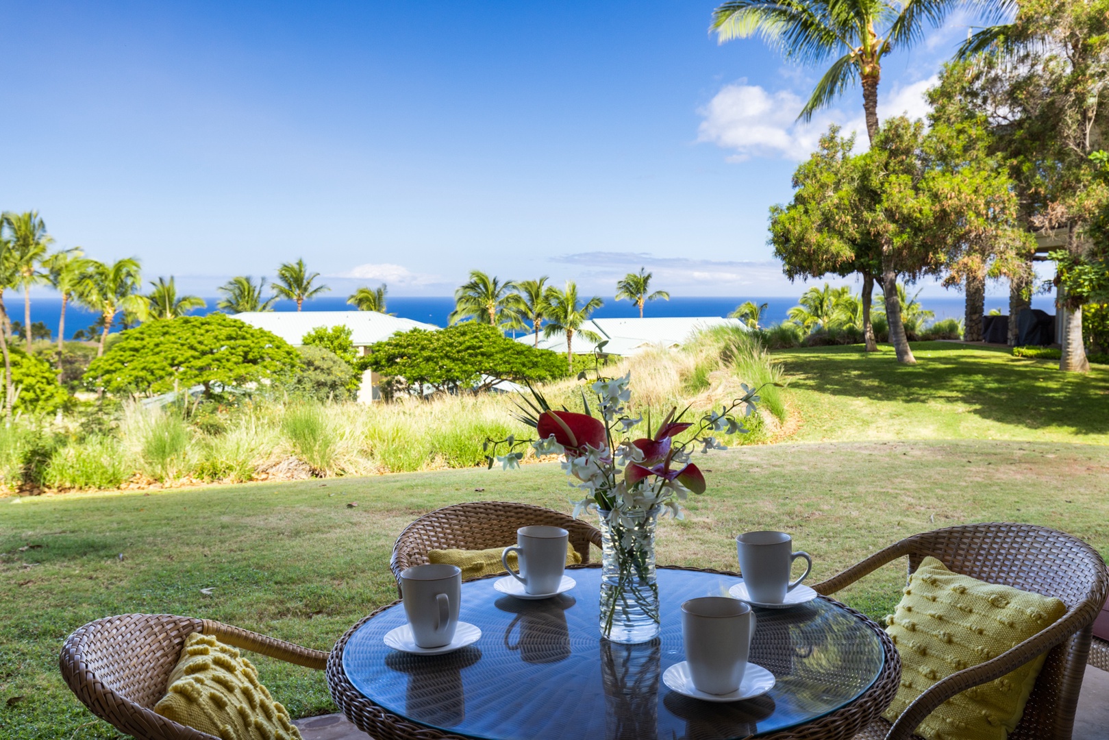 Kamuela Vacation Rentals, Kumulani I-1 - Dine alfresco on your private lanai gazing at the ocean