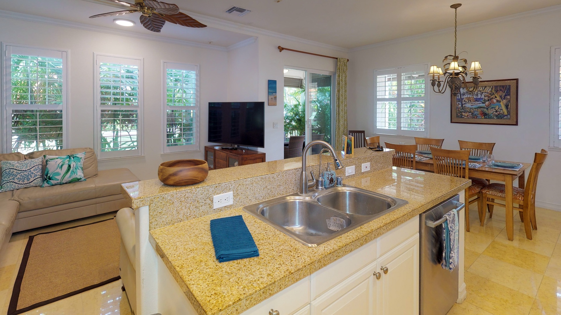 Kapolei Vacation Rentals, Coconut Plantation 1200-4 - Meal prep is a breeze and you can visit with all your family.