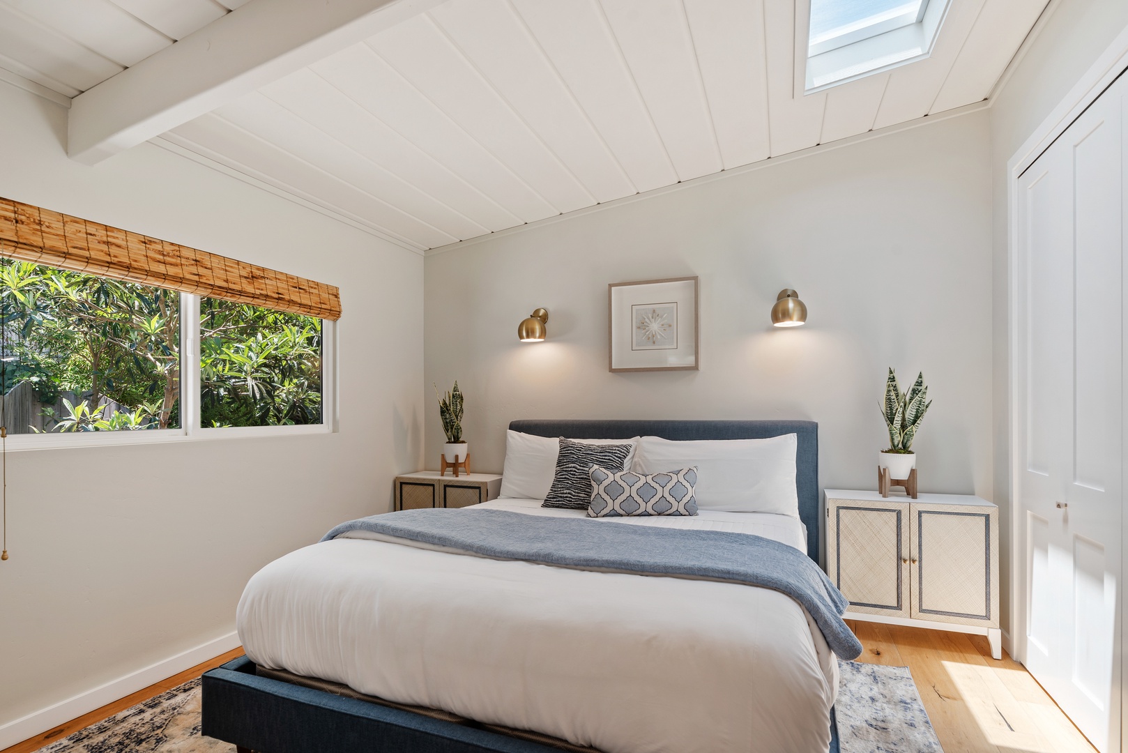 Del Mar Vacation Rentals, Del Mar Zuni Delight - Primary Bedroom