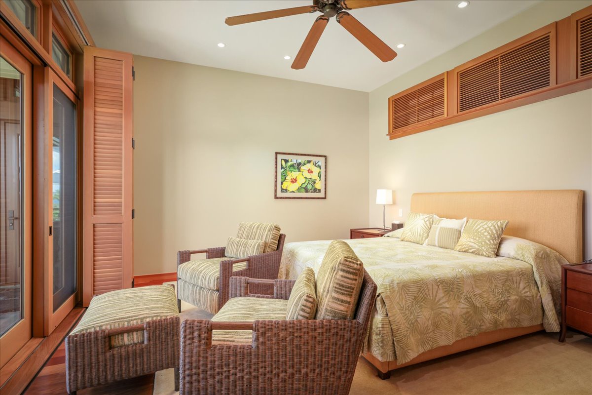 Kamuela Vacation Rentals, 5BD Estate Home at Mauna Kea Resort - Guest Bedroom suite (lower level)
