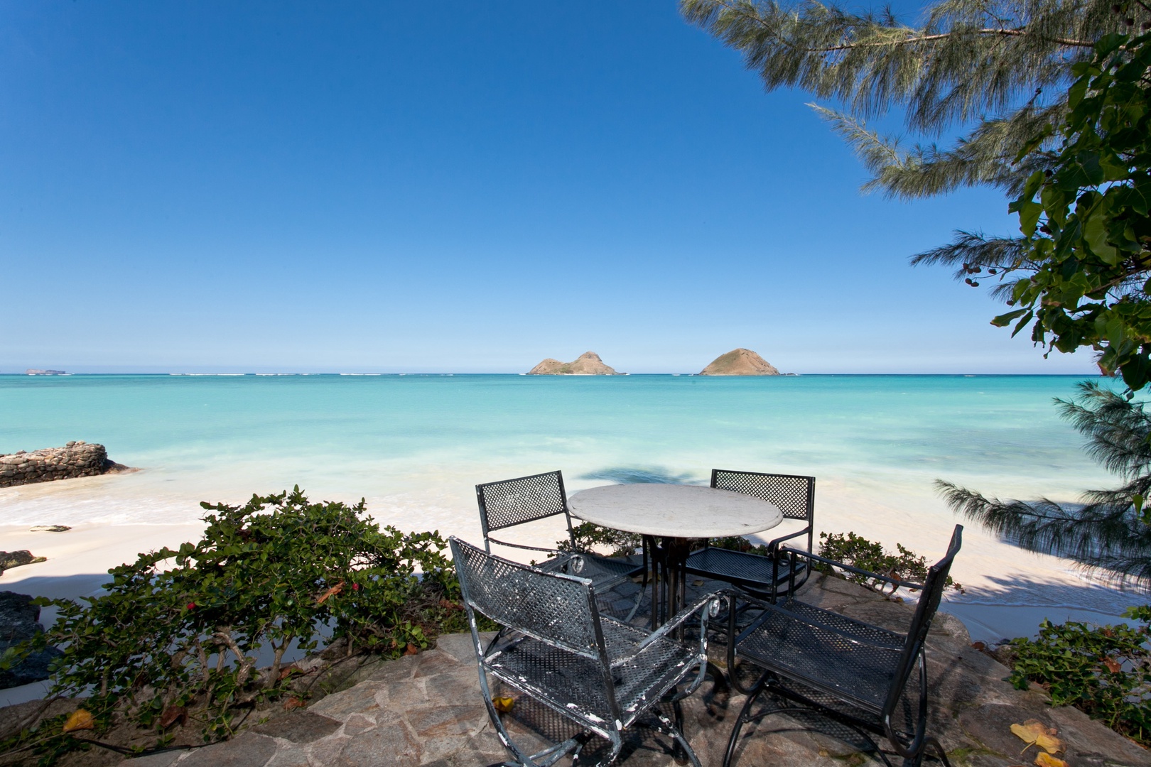 Kailua Vacation Rentals, Hale Kainalu* - Outdoor seating option perfect for your sunset toast.